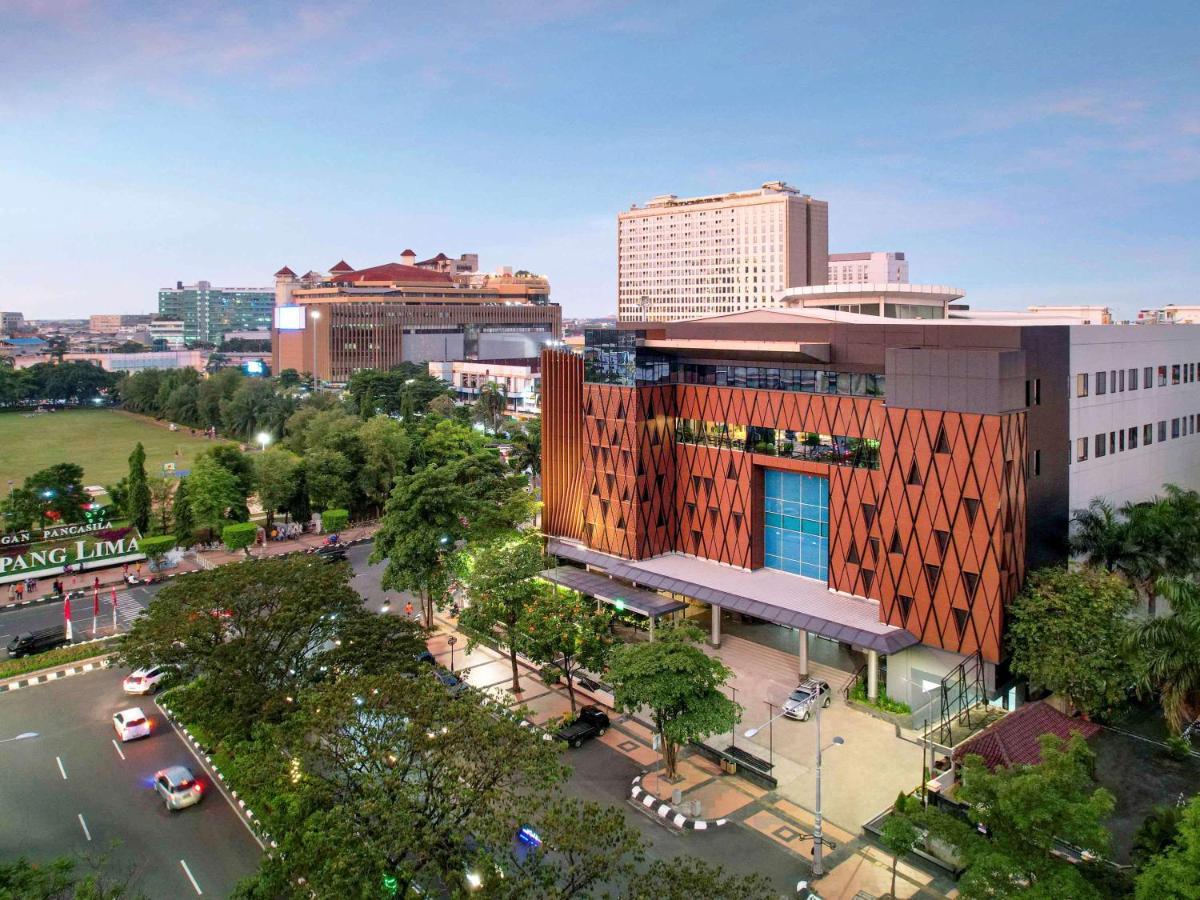 Hotel Ibis Styles Semarang Simpang Lima Zewnętrze zdjęcie