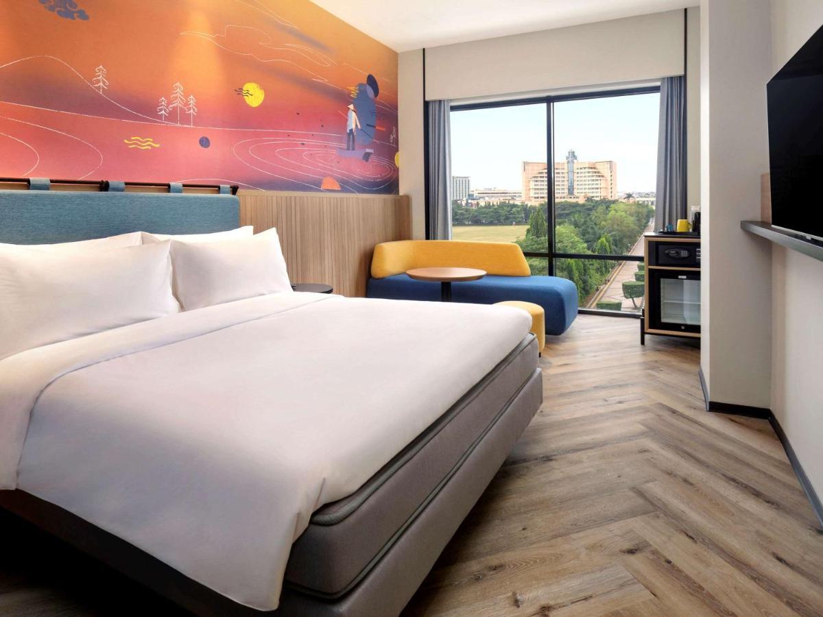 Hotel Ibis Styles Semarang Simpang Lima Zewnętrze zdjęcie